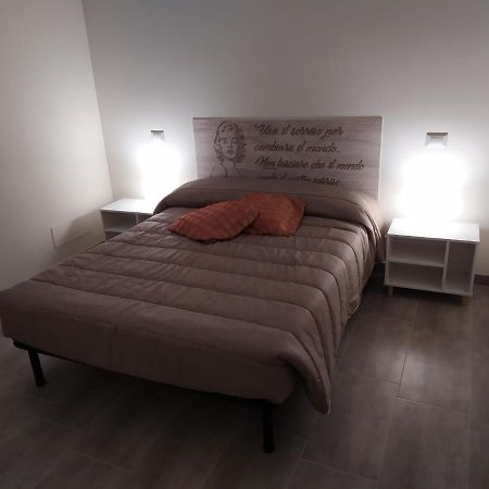 Apartament Dimora Sorriso Bari Zewnętrze zdjęcie